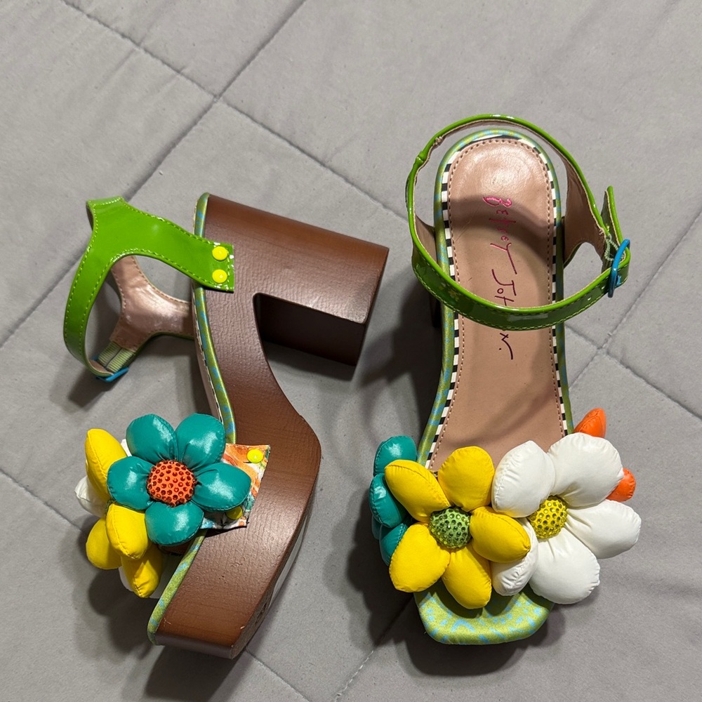 Betsey Johnson platform heels